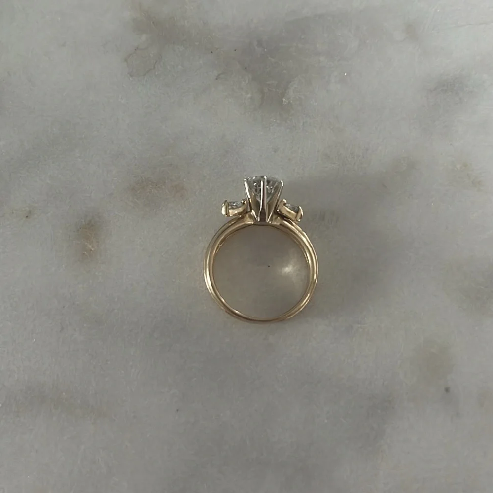 COPY - Engagement/wedding ring size 5 - Picture 4 of 7